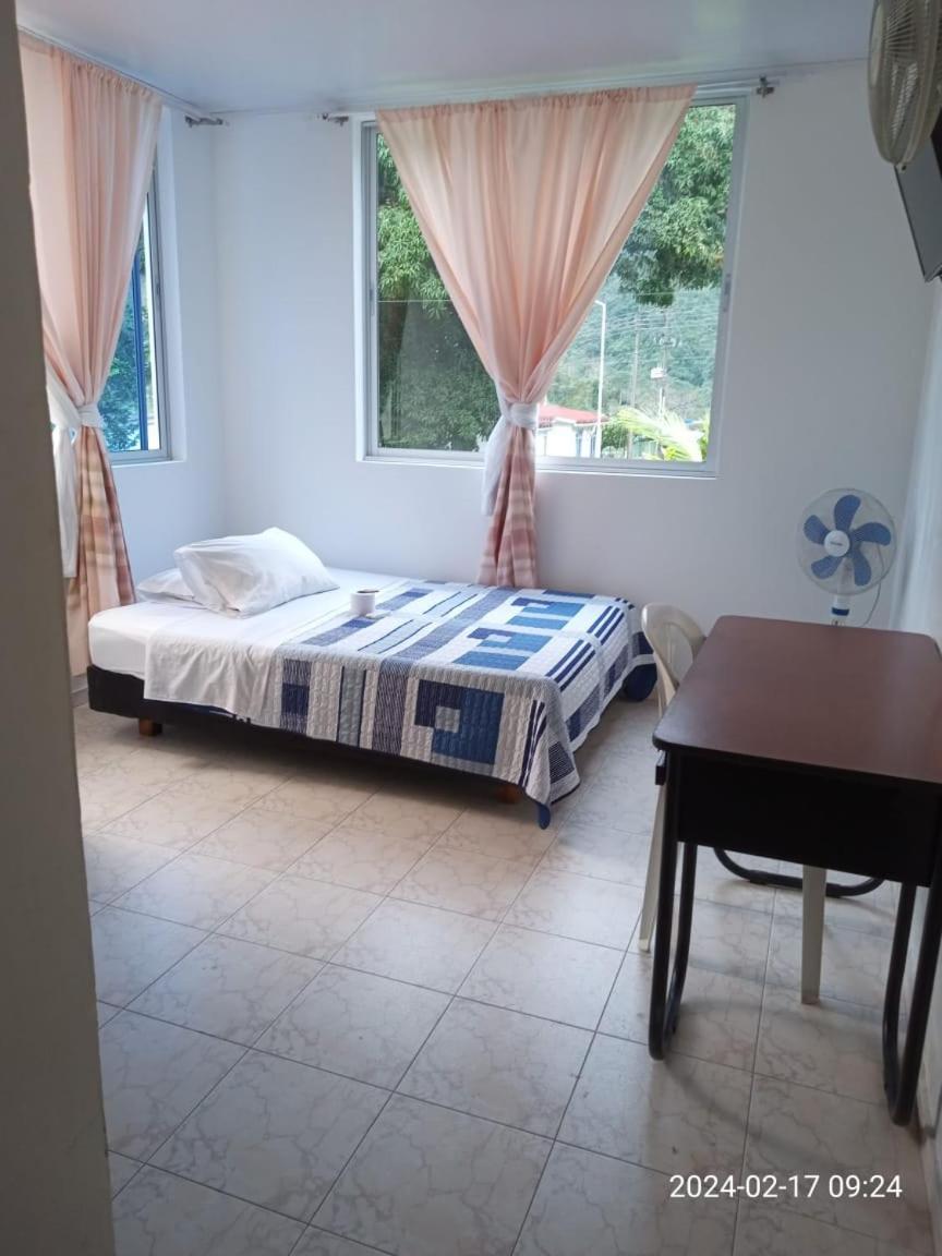 Servituristicos La Esmeralda Hotel Santa María Eksteriør billede